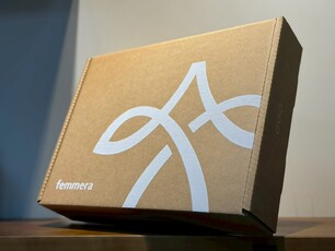 LINE_ALBUM_女力時尚_柔印白飛機盒_260105_10